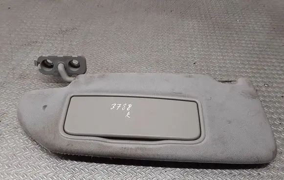 Volvo XC90 Sun visor