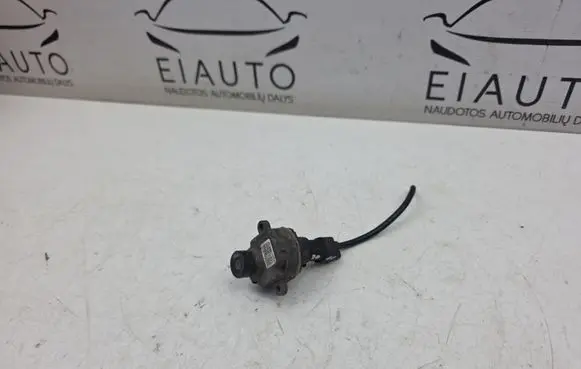 BMW 5 GT F07 Front bumper camera 9240352