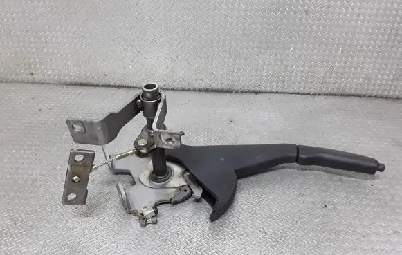 Mitsubishi Grandis Handbrake/parking brake lever assembly