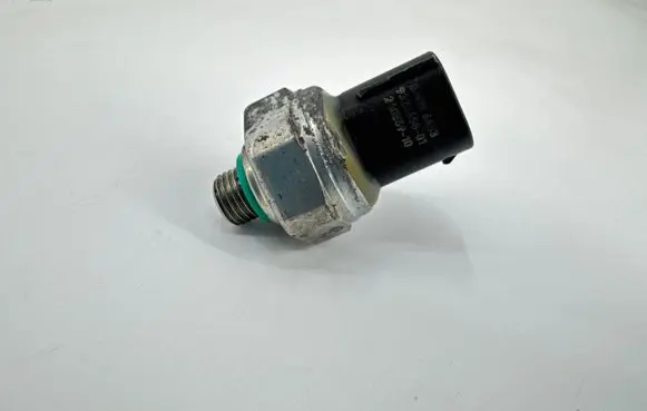 BMW 3 F30 F35 F31 Air conditioning (A/C) pressure sensor 9323658
