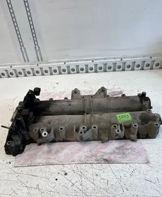 Iveco Daily 4th gen Rocker cam cover 504166567