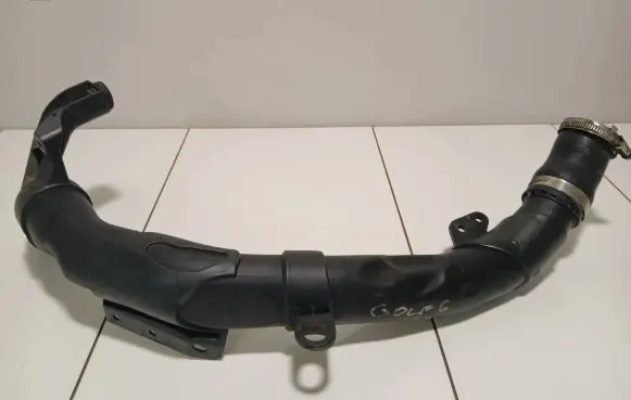Volkswagen Golf VI Intercooler hose/pipe 1k0145840aa