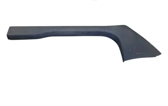Front sill trim cover