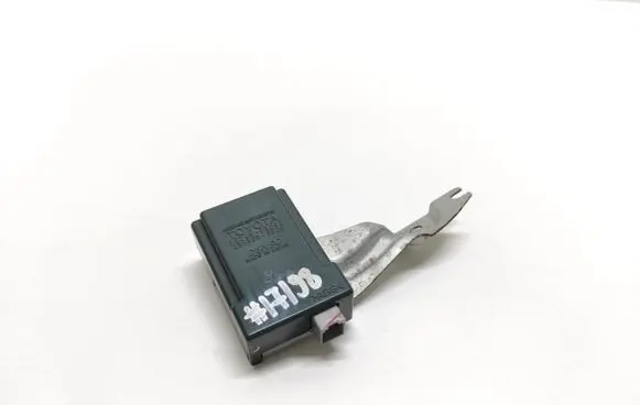 Lexus IS 220D-250-350 Door control unit/module 8974053060 2513003520