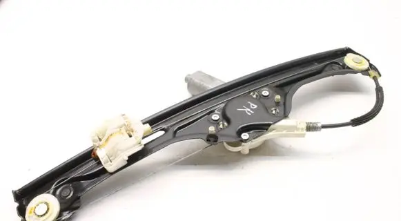 BMW X5 E70 Front door electric window regulator 6967261