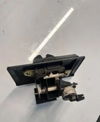 Mercedes-Benz E W210 Tailgate window lock/catch/latch 6262