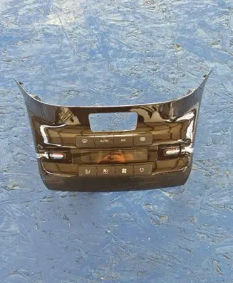 Peugeot 208 I Climate control unit 96722471XU