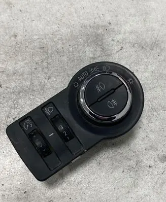 Opel Insignia A Light switch 13268694 251547