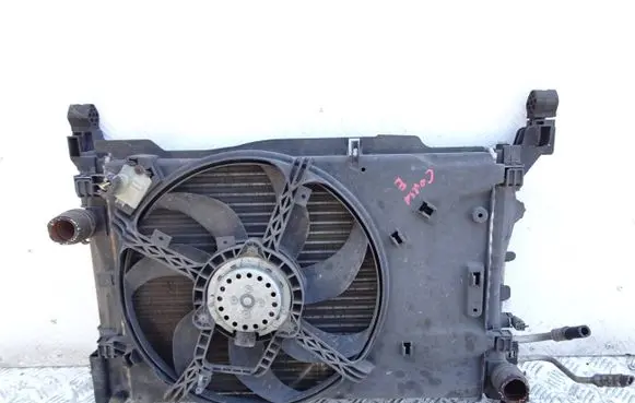 Opel Corsa E Coolant radiator 560961104 39035154 CD176004