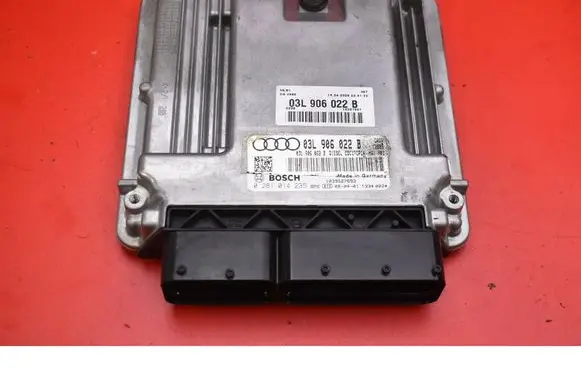 Audi A4 S4 B8 8K Engine control unit/module ECU 03L906022B
