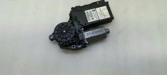 Porsche 911 997 Front door window regulator motor 99762410306
