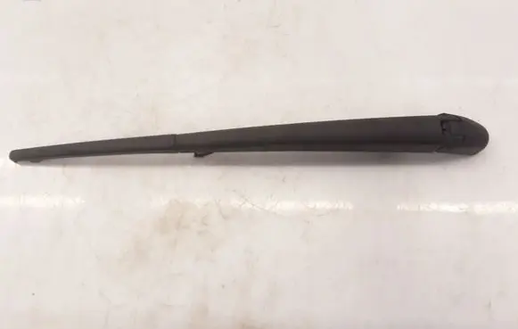 Alfa Romeo 159 Rear wiper blade arm