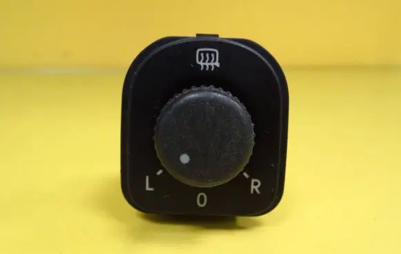 Volkswagen PASSAT B6 Wing mirror switch 1K0959565H