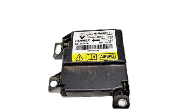 Dacia Duster Airbag control unit/module 8201002828