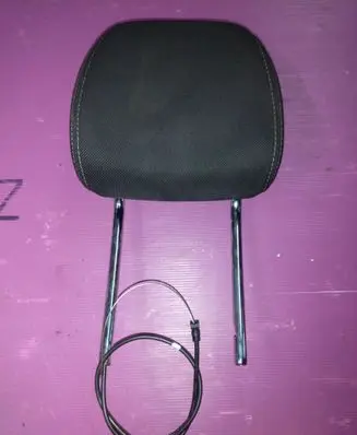 KIA Sportage Front seat headrest 