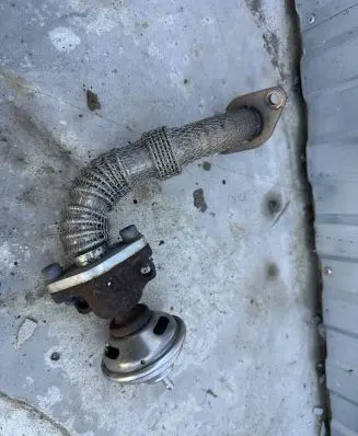Audi A4 S4 B5 8D EGR valve line/pipe/hose
