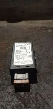Nissan X-Trail T30 Door central lock control unit/module 5WK46473B