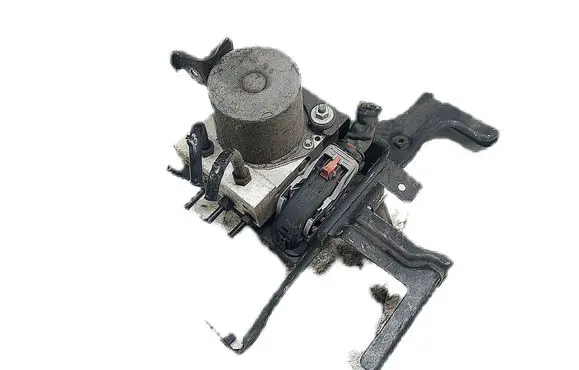 Audi A6 S6 C6 4F ABS Pump 8E0614517AK 8E0910517D