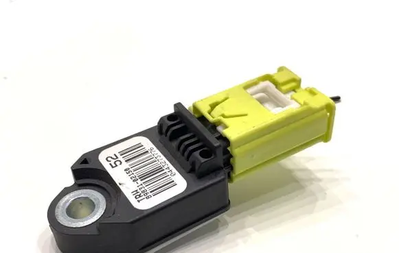 Toyota Auris E180 Airbag deployment crash/impact sensor 8983102150