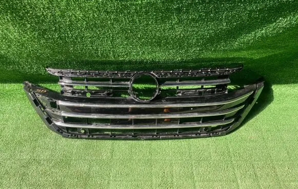 Volkswagen Arteon Front grill