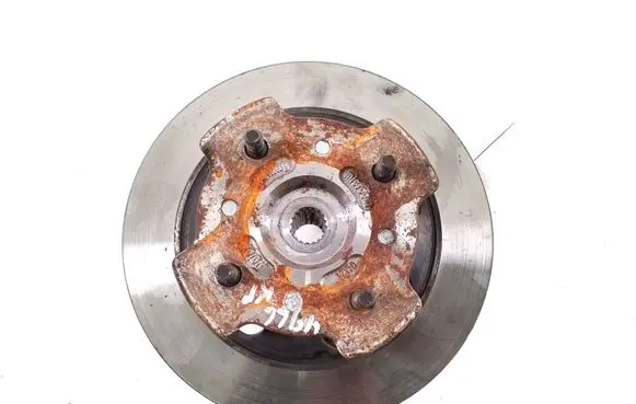 Ligier JS 60 Front wheel hub