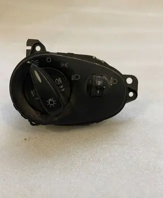Ford Focus Light switch 2M5T13A024EA