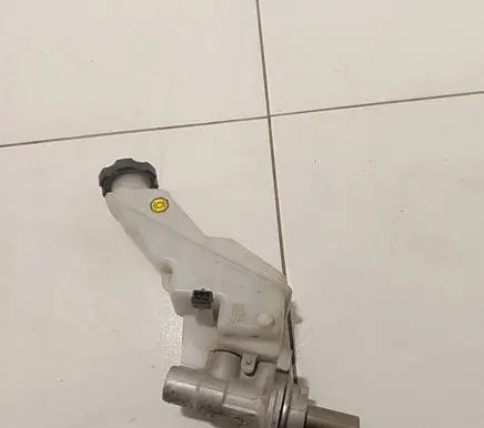 KIA Sorento Master brake cylinder 264 0393