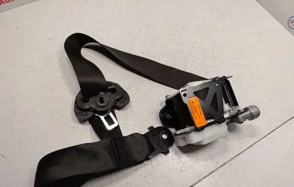 BMW X5 E70 Front seatbelt 7171968 72117171968