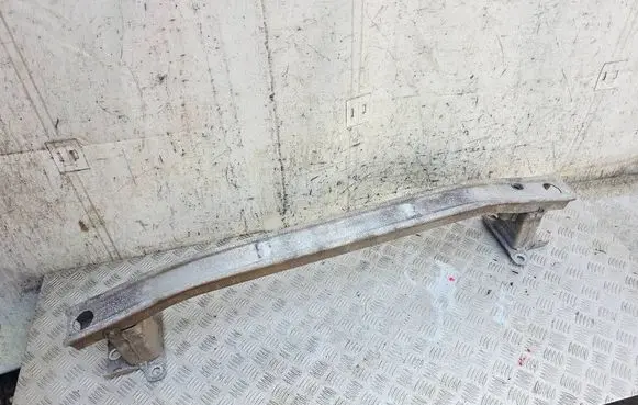 Renault Clio III Front bumper cross member 8200834857