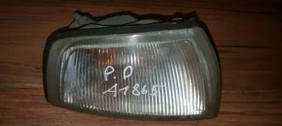 Mitsubishi Colt Front indicator light 21087148 210-87148