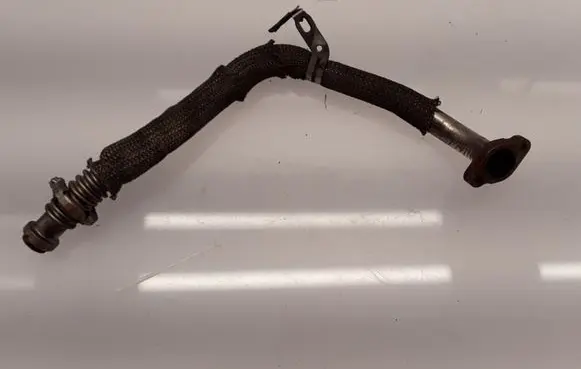Peugeot 607 EGR valve line/pipe/hose 4R809H449