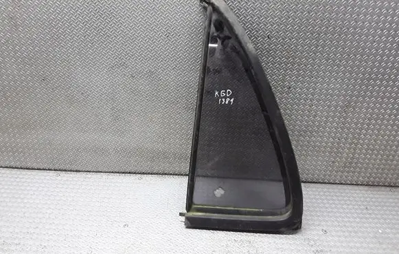 Toyota Hilux (N80, N90, N100, N110) Rear vent window glass 