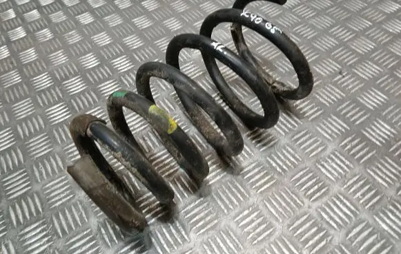 Volvo XC90 Rear coil spring