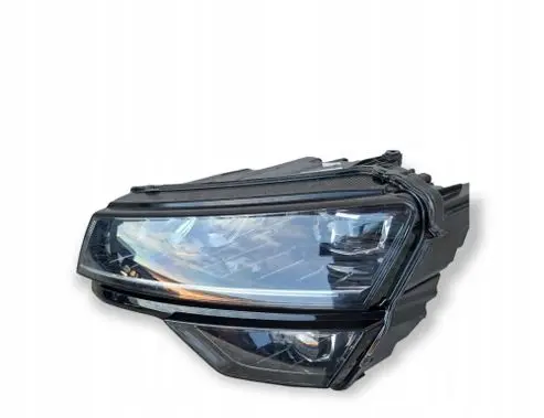 Skoda Karoq Headlight/headlamp 57B941015B