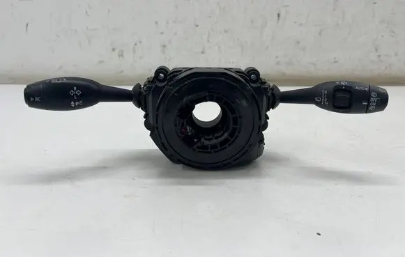 Mini Clubman F54 Wiper turn signal indicator stalk/switch 9305954