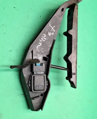 BMW X3 E83 Accelerator throttle pedal 354267726460