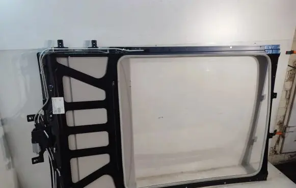 Nissan Qashqai Sunroof set 91686JD010