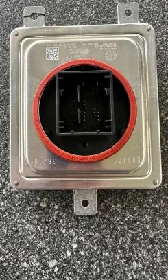 BMW X5 G05 LED ballast control module 7933357-02