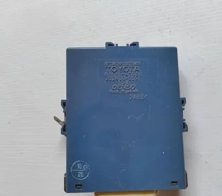 Toyota Prius (XW20) Gateway control module 8911147030 2324005091