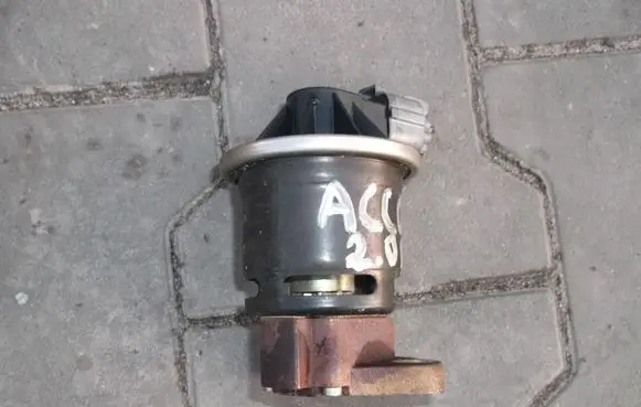 Honda Accord EGR valve POZOSTAE