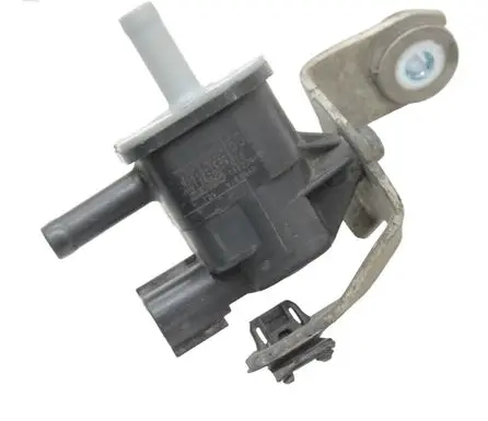 Toyota Avensis T270 Valve vacuum 90910TC001