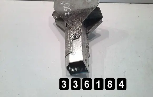 Audi R8 42 Rear bumper cross member