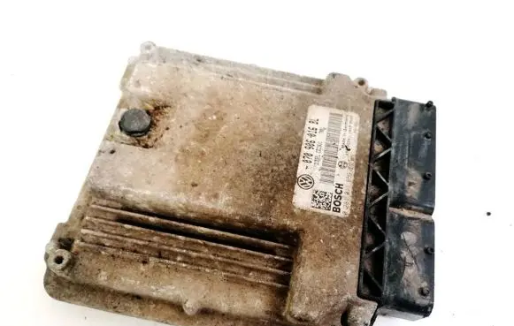 Volkswagen Touareg I Engine control unit/module 070906016BL 0281011859