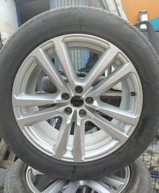 Audi Q7 4M R20 alloy rim 4M0601025H