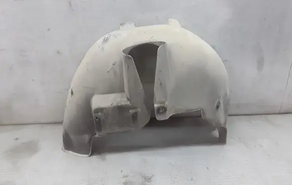 Volkswagen PASSAT B5.5 Rear arch fender liner splash guards