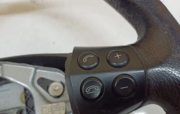 Mercedes-Benz A W169 Steering wheel buttons/switches 