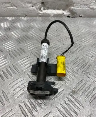 BMW 7 G11 G12 Bonnet Pedestrian Airbag Actuator 7347405