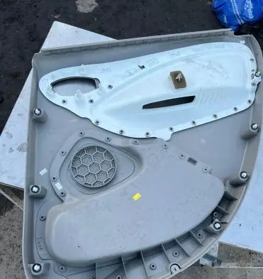 Renault Zoe Rear door card panel trim Mp6840