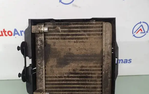 BMW 7 F01 F02 F03 F04 Engine oil radiator 7572542 17217572542