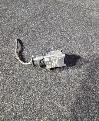 Mercedes-Benz GLC X253 C253 Airbag deployment crash/impact sensor A2139051300